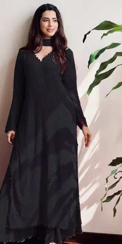 Black Georgette Thread Embroidery Salwar Suit | Salwar suit, Casual Suits, Creative suits, Designer Suits, Palazzo Suits, Party Wear Suits, Patiala Suits, Straight Suits