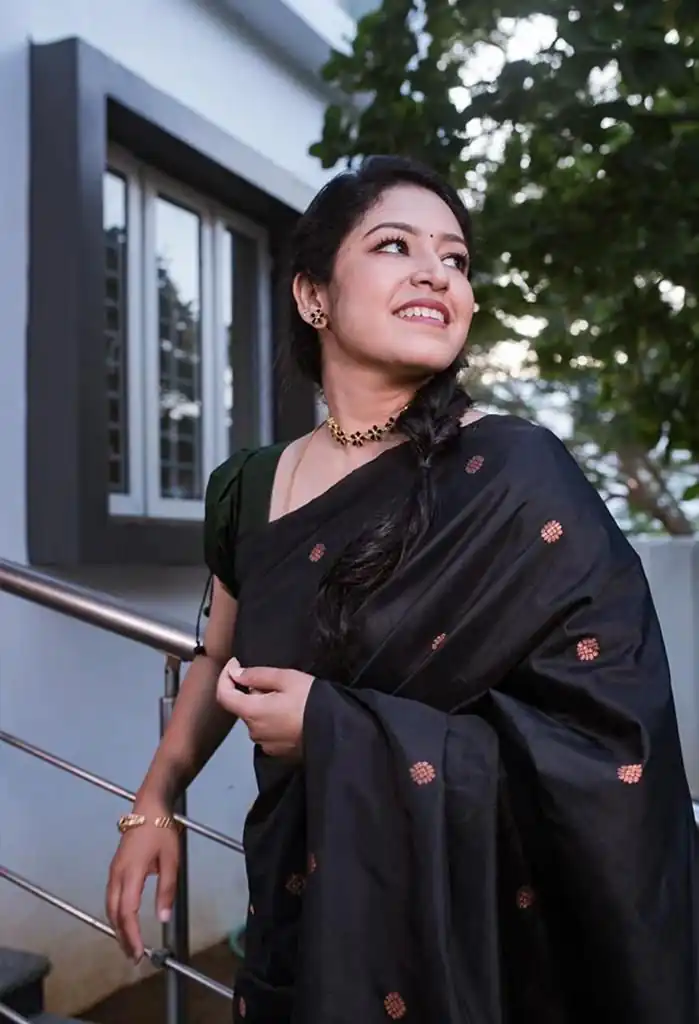 Black Lichi Silk Jacquard Saree | Sarees, Bollywood Sarees, Creative Sarees, Designer Sarees, Embroidered Sarees, Ethnic Saree, Modern Digital sarees, Party Wear Sarees