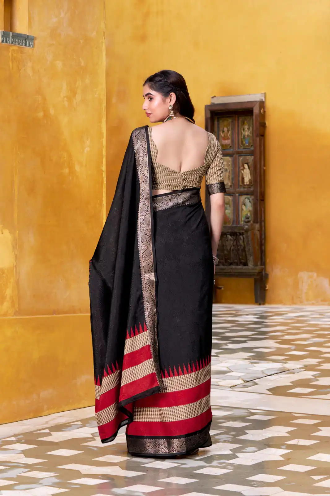 Black Poly Cotton Printed Zari Saree | Sarees, Bollywood Sarees, Creative Sarees, Designer Sarees, Embroidered Sarees, Ethnic Saree, Modern Digital sarees, Party Wear Sarees