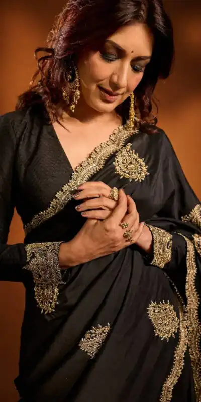 Black Rangoli Crush Silk With Sequins Work Saree | Sarees, Bollywood Sarees, Creative Sarees, Designer Sarees, Embroidered Sarees, Ethnic Saree, Modern Digital sarees, Party Wear Sarees