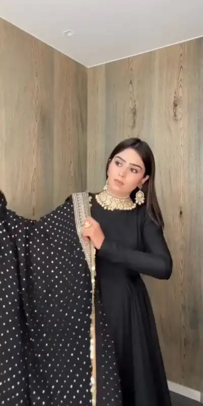 Black Roman Silk Embroidery Lace Work Gown | Gowns, Bollywood Gowns, Creative Gowns, Designer Gowns, Embroidered Gowns, Party Wear Gowns