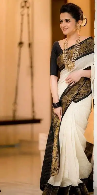 Black Soft Lichi Silk With Lace Saree | Sarees, Bollywood Sarees, Creative Sarees, Designer Sarees, Embroidered Sarees, Ethnic Saree, Modern Digital sarees, Party Wear Sarees