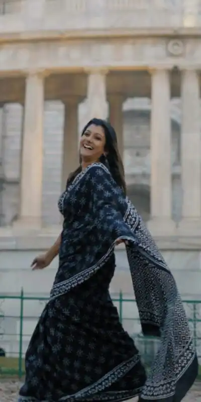 Black Soft Linen Silk Digital Print Saree | Sarees, Bollywood Sarees, Creative Sarees, Designer Sarees, Embroidered Sarees, Ethnic Saree, Modern Digital sarees, Party Wear Sarees