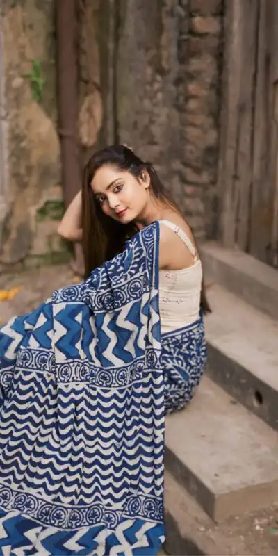 Blue Soft Linen Silk Digital Print Saree | Sarees, Bollywood Sarees, Creative Sarees, Designer Sarees, Embroidered Sarees, Ethnic Saree, Modern Digital sarees, Party Wear Sarees