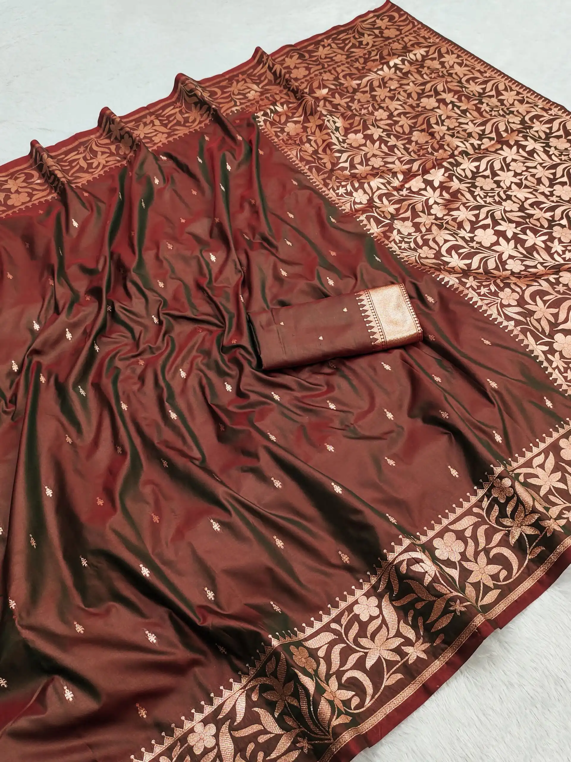 Brown Banarasi Silk Zari Weaving Lace Work Saree | Sarees, Bollywood Sarees, Creative Sarees, Designer Sarees, Embroidered Sarees, Ethnic Saree, Modern Digital sarees, Party Wear Sarees