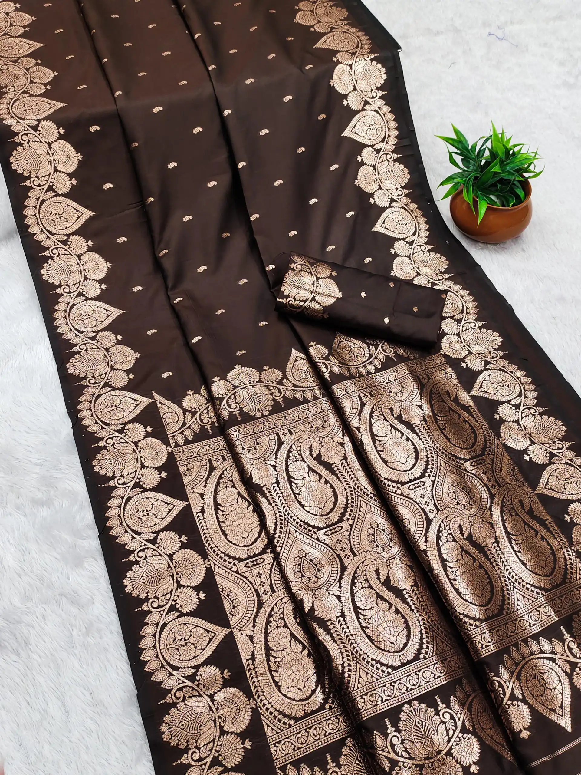 Brown Banarasi Silk Zari Work Saree | Sarees, Bollywood Sarees, Creative Sarees, Designer Sarees, Embroidered Sarees, Ethnic Saree, Modern Digital sarees, Party Wear Sarees
