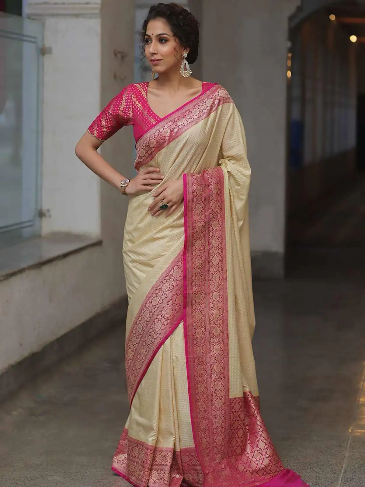 Cream Soft Lichi Silk Jacquard Rich Pallu Saree | Sarees, Bollywood Sarees, Creative Sarees, Designer Sarees, Embroidered Sarees, Ethnic Saree, Modern Digital sarees, Party Wear Sarees