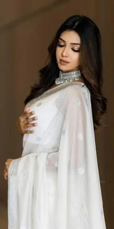KPR 120 White Soft Lilan Slab Saree Perfect for Wedding, Party, Lohri, Durga Puja, Pongal – . Get it for ₹1349. Delivery 4-6 Working Days. Shop now. | Sarees, Bollywood Sarees, Creative Sarees, Designer Sarees, Embroidered Sarees, Ethnic Saree, Modern Digital sarees, Party Wear Sarees