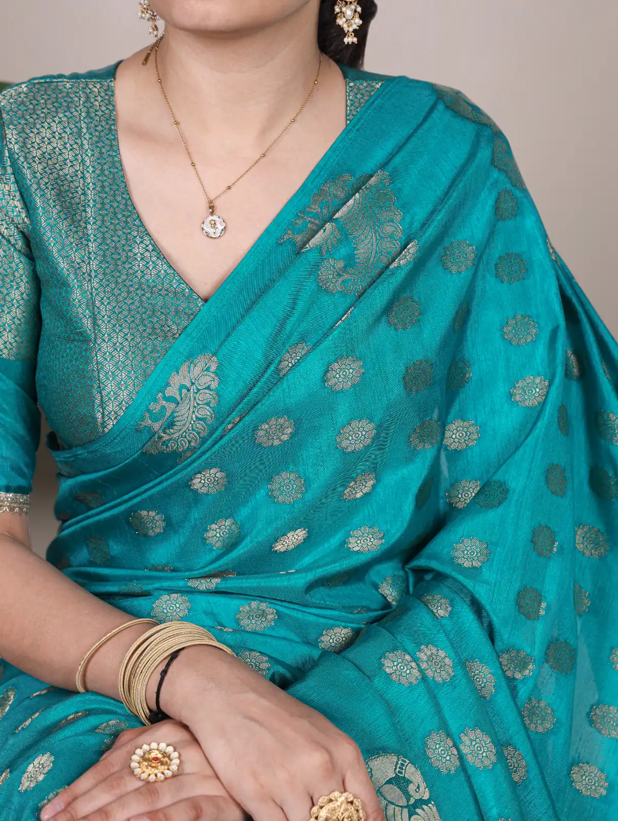 Firozi Roop Weaving Saree | Sarees, Bollywood Sarees, Creative Sarees, Designer Sarees, Embroidered Sarees, Ethnic Saree, Modern Digital sarees, Party Wear Sarees