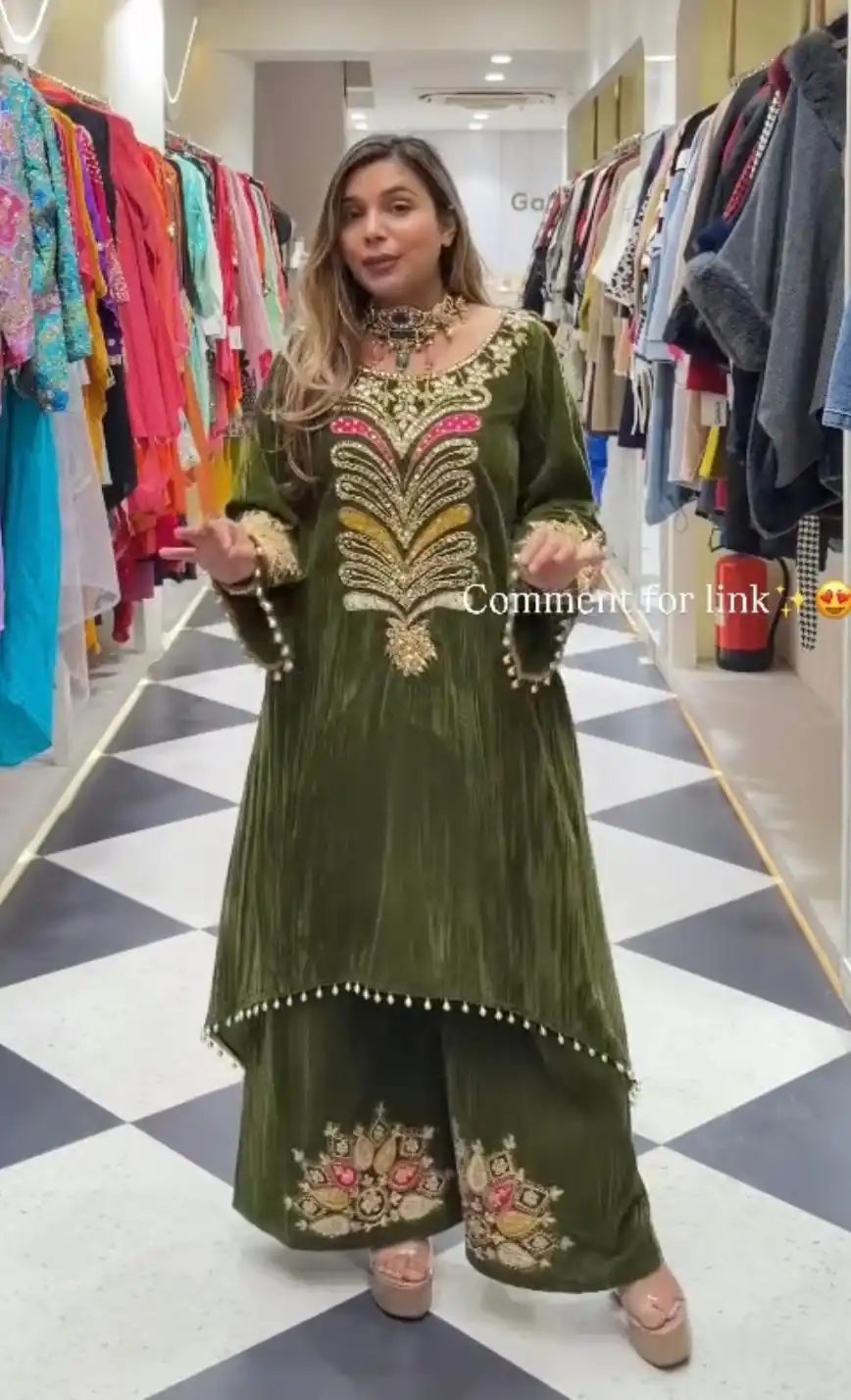 Green 9000 Velvet Lace Embroidery Work Salwar Suit | Jump Suits, Salwar suit, Casual Suits, Creative suits, Designer Suits, Palazzo Suits, Party Wear Suits, Patiala Suits, Straight Suits
