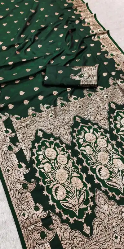 Green Banarasi Lace Zari Work Saree | Sarees, Bollywood Sarees, Creative Sarees, Designer Sarees, Embroidered Sarees, Ethnic Saree, Modern Digital sarees, Party Wear Sarees