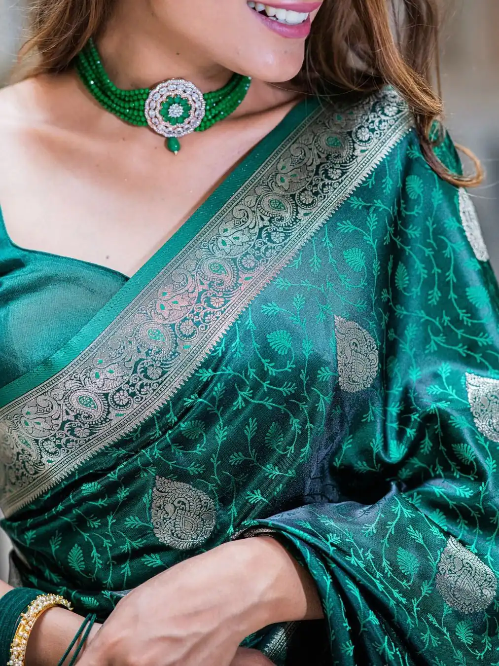 Green Lichi Silk Border Saree | Sarees, Bollywood Sarees, Creative Sarees, Designer Sarees, Embroidered Sarees, Ethnic Saree, Modern Digital sarees, Party Wear Sarees
