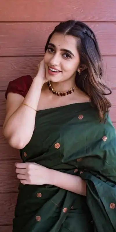 Green Lichi Silk Jacquard Saree | Sarees, Bollywood Sarees, Creative Sarees, Designer Sarees, Embroidered Sarees, Ethnic Saree, Modern Digital sarees, Party Wear Sarees