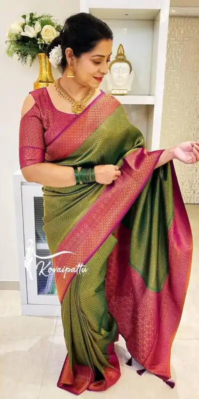 Green Lichi Silk Lace Border Work Saree | Sarees, Bollywood Sarees, Creative Sarees, Designer Sarees, Embroidered Sarees, Ethnic Saree, Modern Digital sarees, Party Wear Sarees