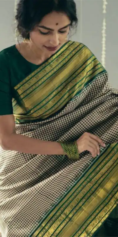 Green Lichi Silk Rich Pallu Border Saree | Sarees, Bollywood Sarees, Creative Sarees, Designer Sarees, Embroidered Sarees, Ethnic Saree, Modern Digital sarees, Party Wear Sarees