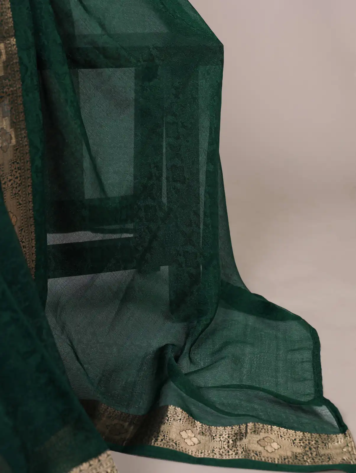 Green Poly Shimmer With Zari Work Saree | Sarees, Bollywood Sarees, Creative Sarees, Designer Sarees, Embroidered Sarees, Ethnic Saree, Modern Digital sarees, Party Wear Sarees