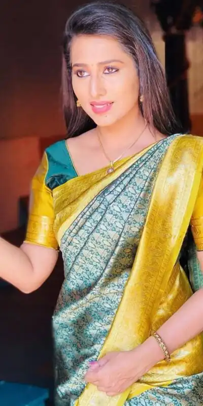 Green Silk Jacquard Work On All Over Saree | Sarees, Bollywood Sarees, Creative Sarees, Designer Sarees, Embroidered Sarees, Ethnic Saree, Modern Digital sarees, Party Wear Sarees