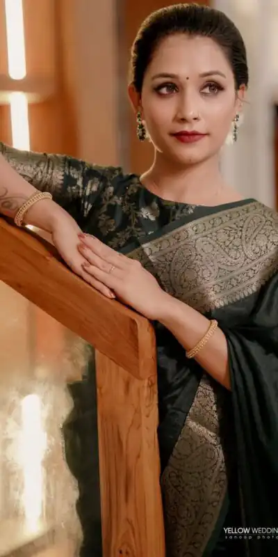 Green Soft Lichi Silk Border Lace Work Saree | Sarees, Bollywood Sarees, Creative Sarees, Designer Sarees, Embroidered Sarees, Ethnic Saree, Modern Digital sarees, Party Wear Sarees