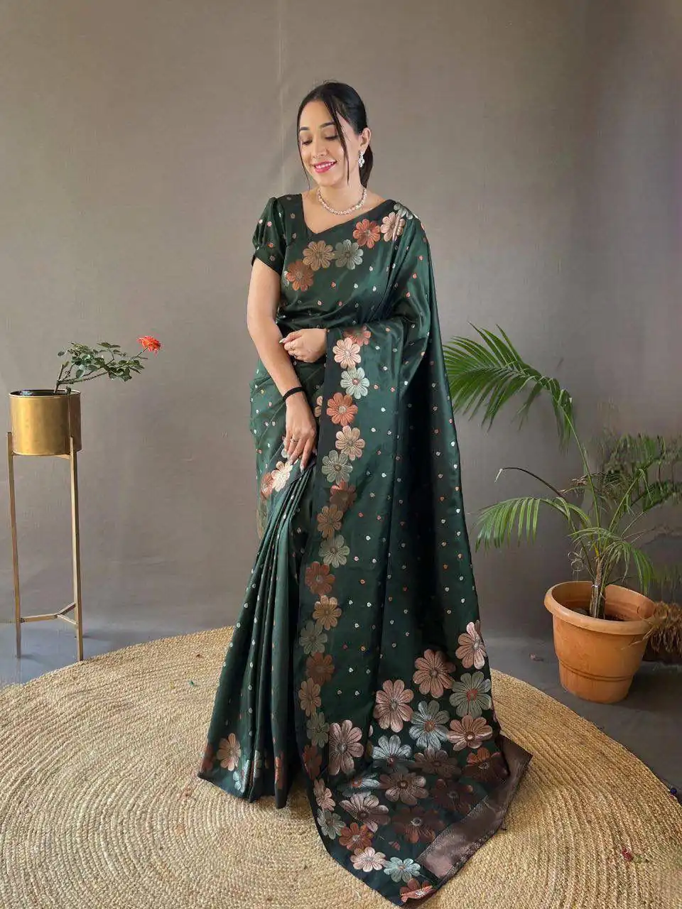 Green Soft Lichi Silk Cloth With Lace Saree | Sarees, Bollywood Sarees, Creative Sarees, Designer Sarees, Embroidered Sarees, Ethnic Saree, Modern Digital sarees, Party Wear Sarees