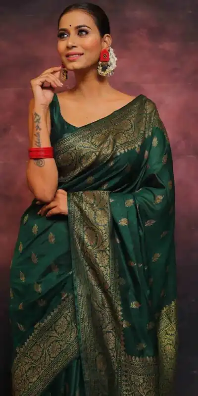 Green Soft Lichi Silk Lace Border Lace Work Saree | Sarees, Bollywood Sarees, Creative Sarees, Designer Sarees, Embroidered Sarees, Ethnic Saree, Modern Digital sarees, Party Wear Sarees