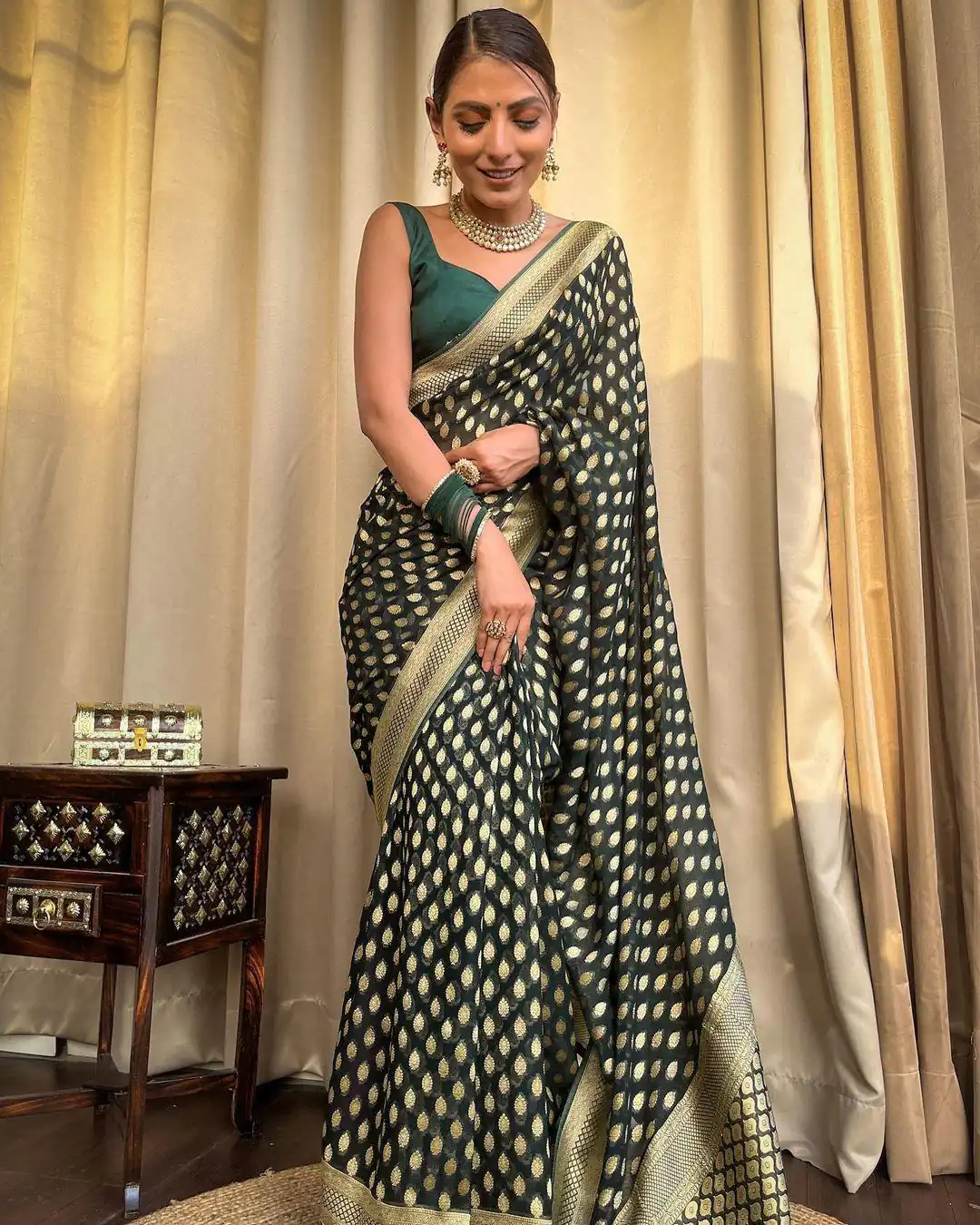 Green Soft Lichi Silk Rich Pallu Work Saree | Sarees, Bollywood Sarees, Creative Sarees, Designer Sarees, Embroidered Sarees, Ethnic Saree, Modern Digital sarees, Party Wear Sarees