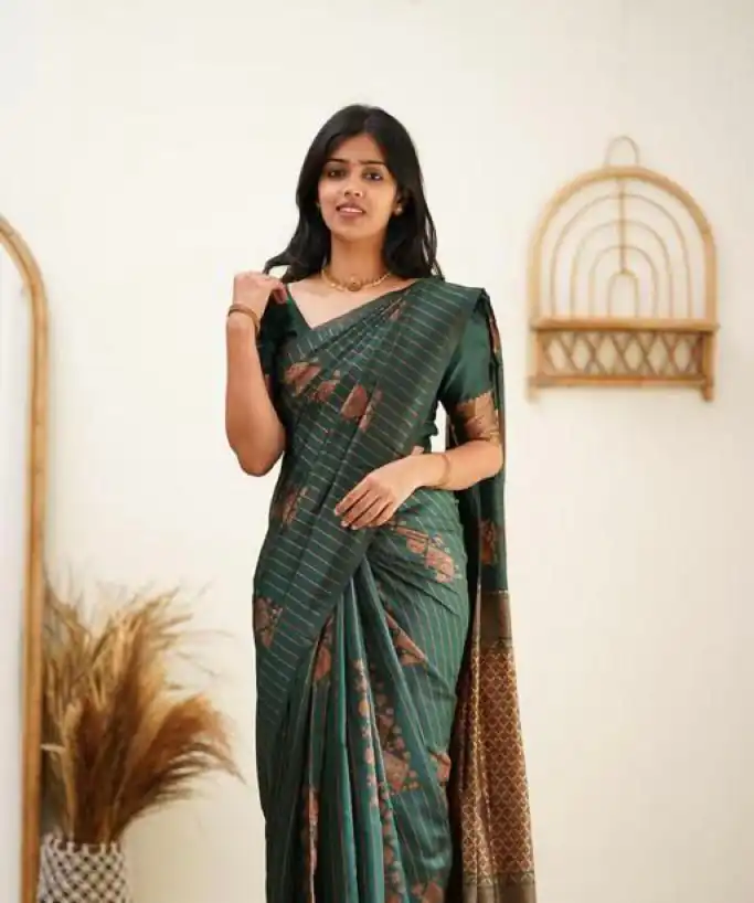 Green Soft Lichi Silk With Lace Work Saree | Sarees, Bollywood Sarees, Creative Sarees, Designer Sarees, Embroidered Sarees, Ethnic Saree, Modern Digital sarees, Party Wear Sarees