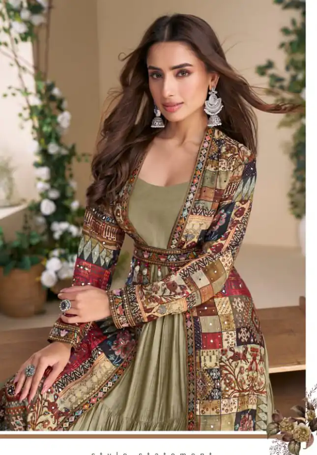 Grey Blooming Georgette Mirror Work Embroider Kurti | Kurti, Bollywood Kurti, Creative Kurtis, Designer Kurti, Party Wear Kurti, Selfie Kurti