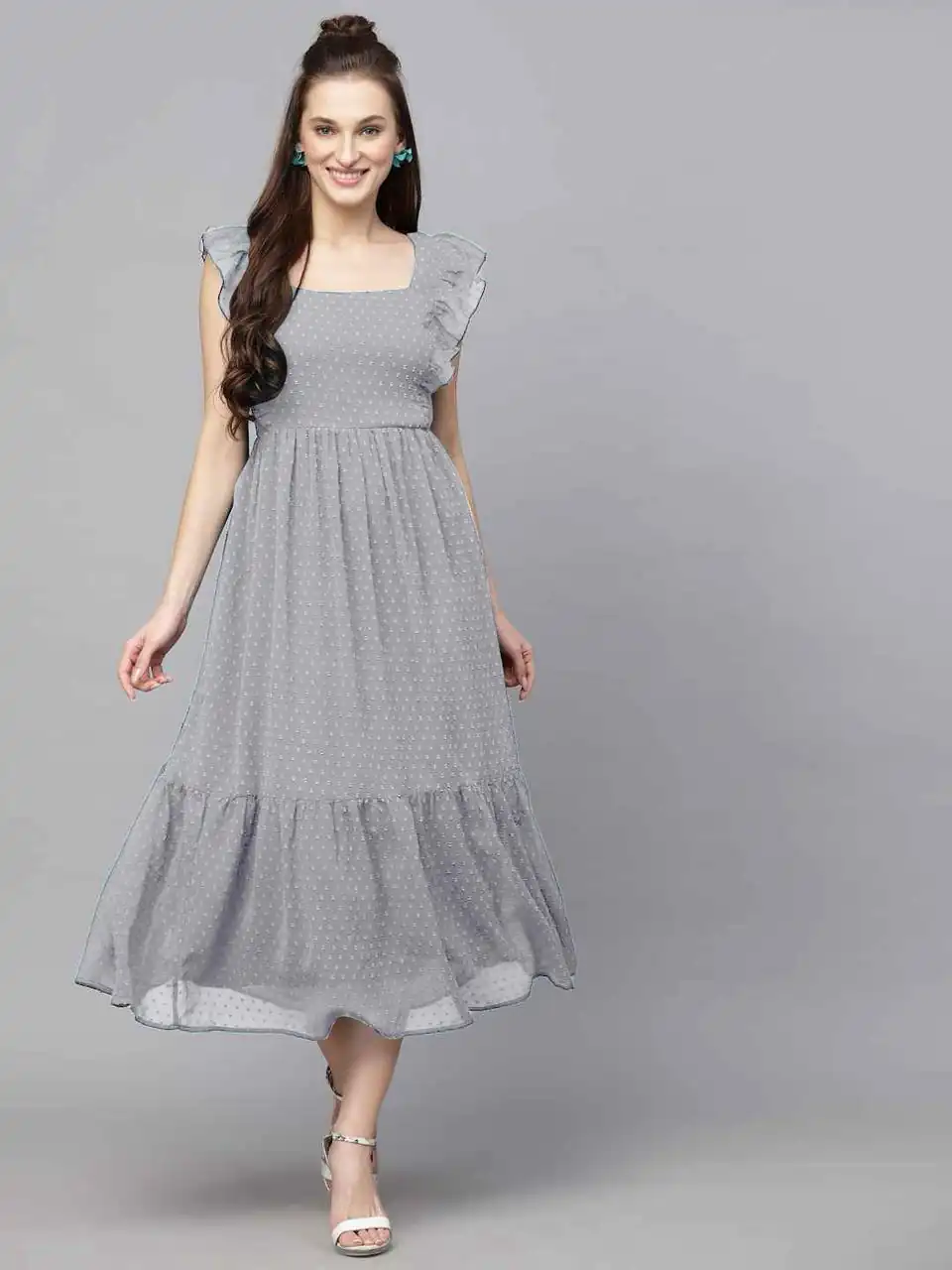 Grey Georgette Butti Gown | Gowns, Bollywood Gowns, Creative Gowns, Designer Gowns, Embroidered Gowns, Party Wear Gowns