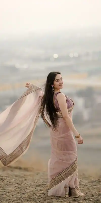 Lavender Soft Twil Net Embroidery Work Saree | Sarees, Bollywood Sarees, Creative Sarees, Designer Sarees, Embroidered Sarees, Ethnic Saree, Modern Digital sarees, Party Wear Sarees