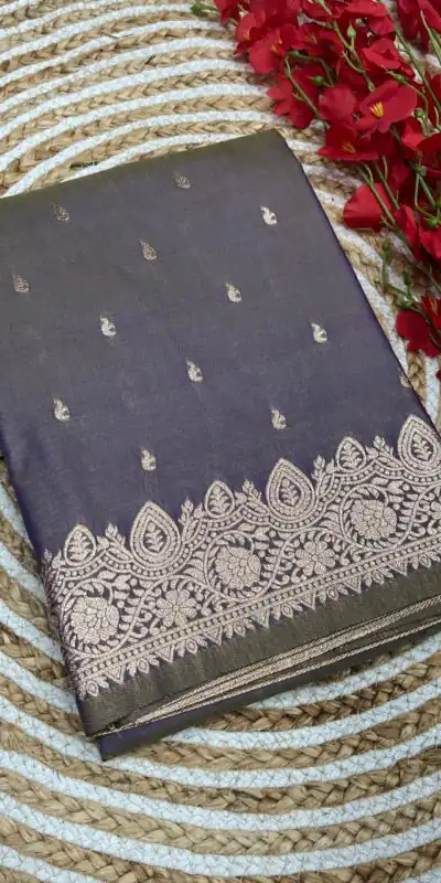 Light Purple Banarasi Silk Zari Weaving Pallu Saree | Sarees, Bollywood Sarees, Creative Sarees, Designer Sarees, Embroidered Sarees, Ethnic Saree, Modern Digital sarees, Party Wear Sarees