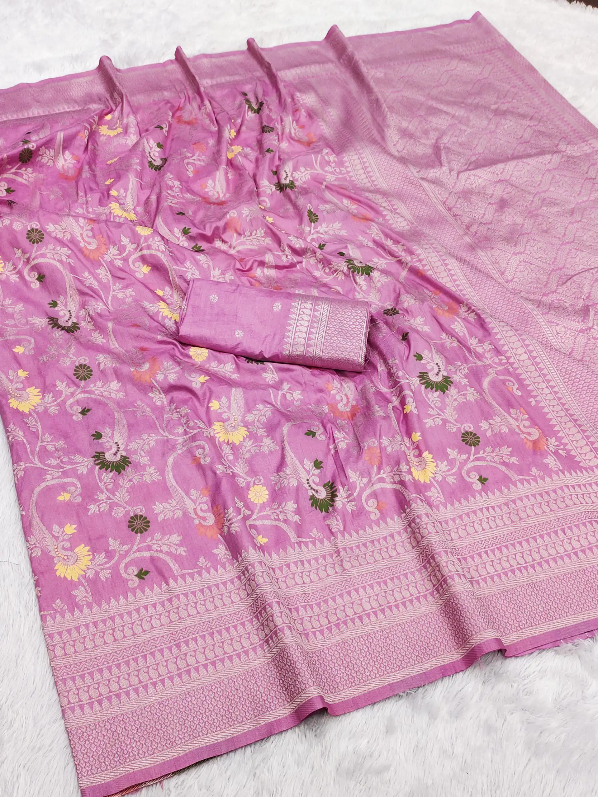 Light Purple Khaddi Pashmina Lace Zari Work Saree | Sarees, Bollywood Sarees, Creative Sarees, Designer Sarees, Embroidered Sarees, Ethnic Saree, Modern Digital sarees, Party Wear Sarees