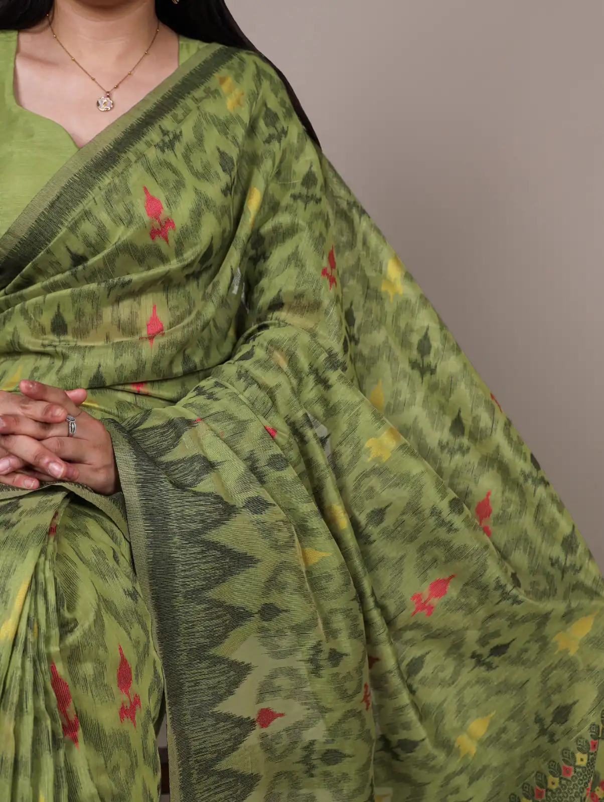 Mahendi Poly Cotton Thread Weaving Work Saree | Sarees, Bollywood Sarees, Creative Sarees, Designer Sarees, Embroidered Sarees, Ethnic Saree, Modern Digital sarees, Party Wear Sarees