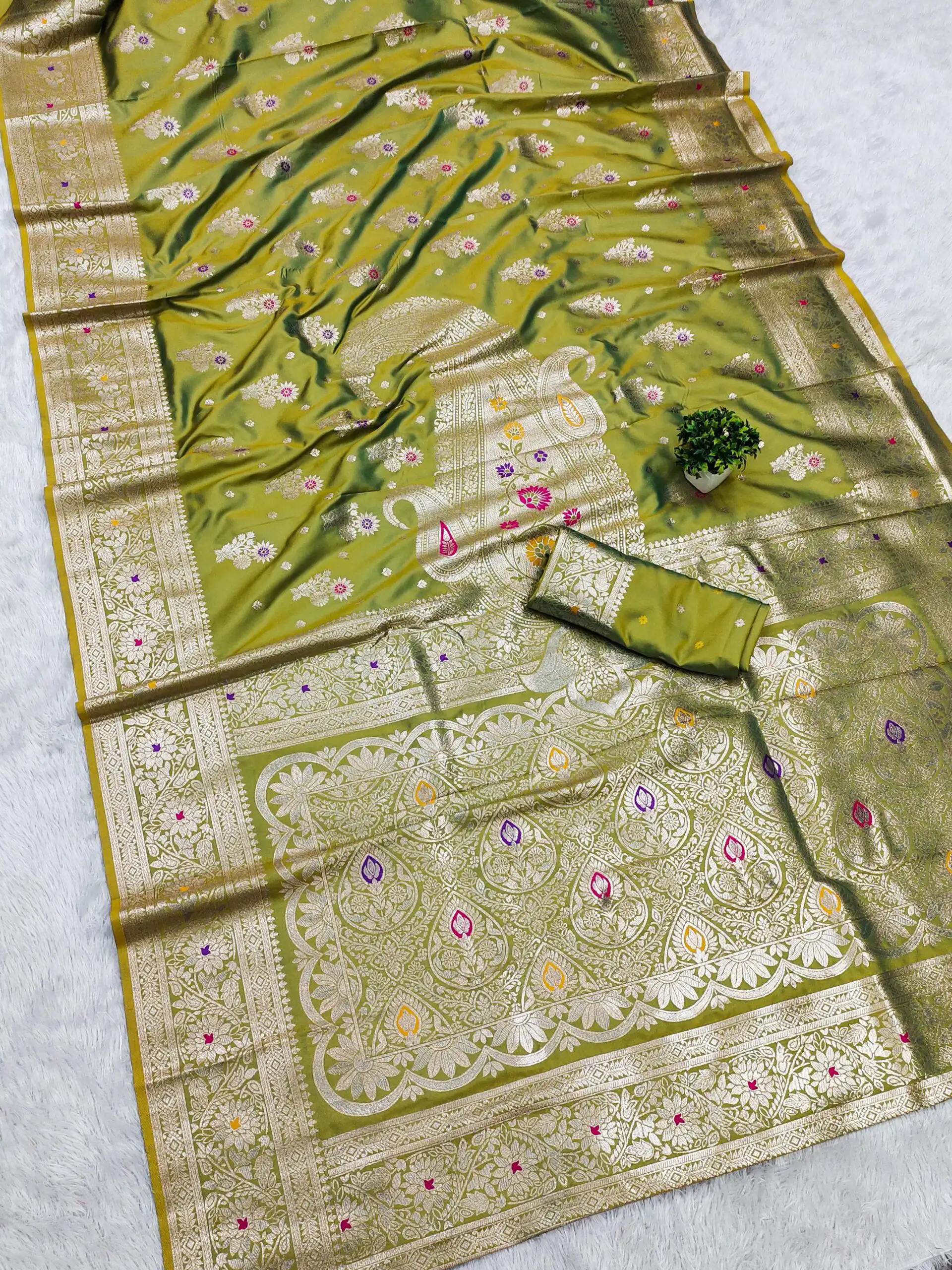 Mahendi Soft Banarasi Silk Lace Zari Work Saree | Sarees, Bollywood Sarees, Creative Sarees, Designer Sarees, Embroidered Sarees, Ethnic Saree, Modern Digital sarees, Party Wear Sarees