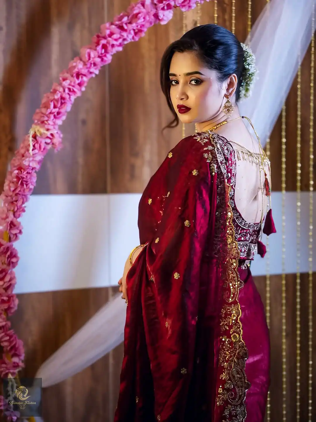 Maroon Fandy Satin Silk With Sequins Work Saree | Sarees, Bollywood Sarees, Creative Sarees, Designer Sarees, Embroidered Sarees, Ethnic Saree, Modern Digital sarees, Party Wear Sarees