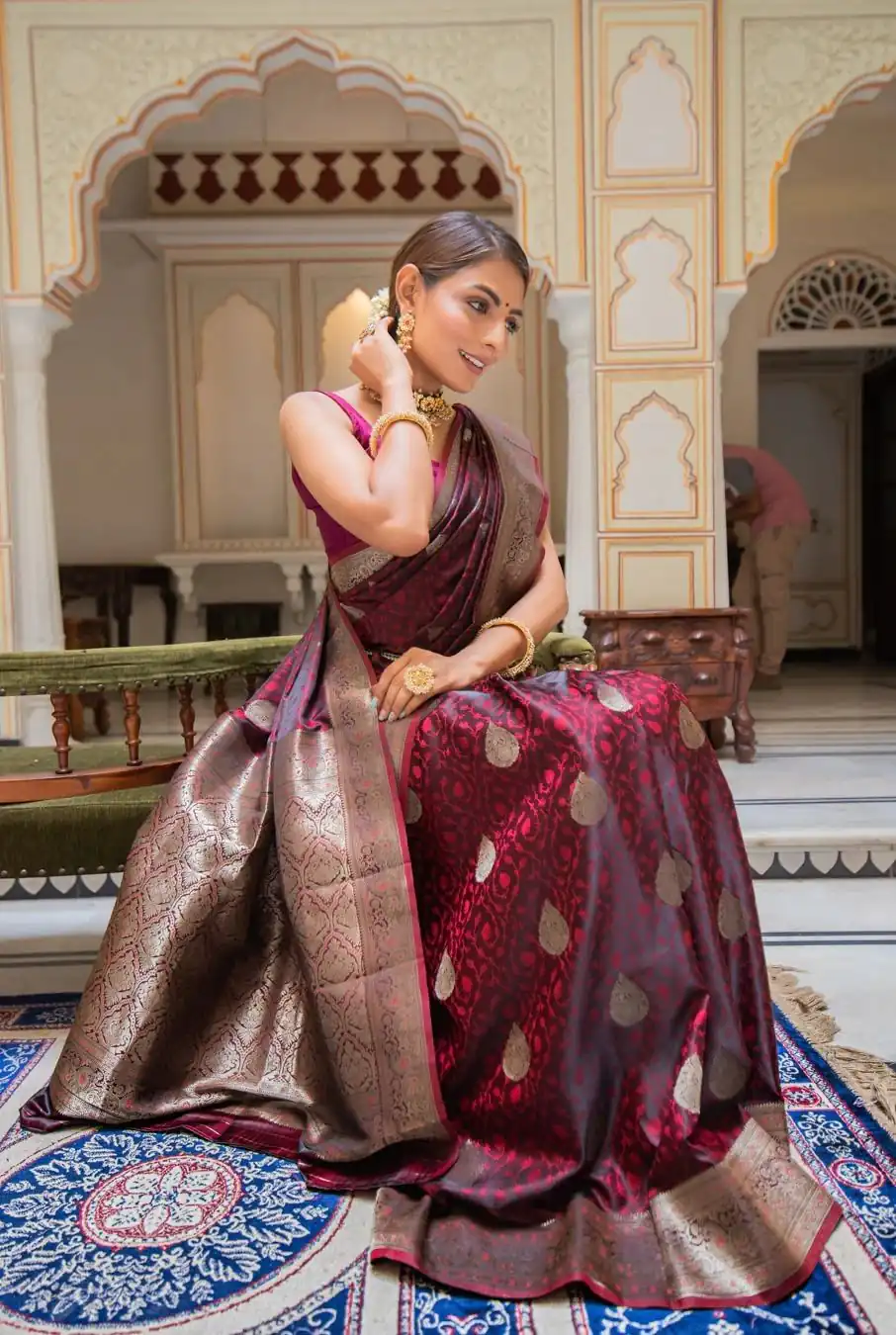 Maroon Lichi Silk Border Saree | Sarees, Bollywood Sarees, Creative Sarees, Designer Sarees, Embroidered Sarees, Ethnic Saree, Modern Digital sarees, Party Wear Sarees