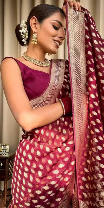 Maroon Soft Lichi Silk Rich Pallu Work Saree | Sarees, Bollywood Sarees, Creative Sarees, Designer Sarees, Embroidered Sarees, Ethnic Saree, Modern Digital sarees, Party Wear Sarees