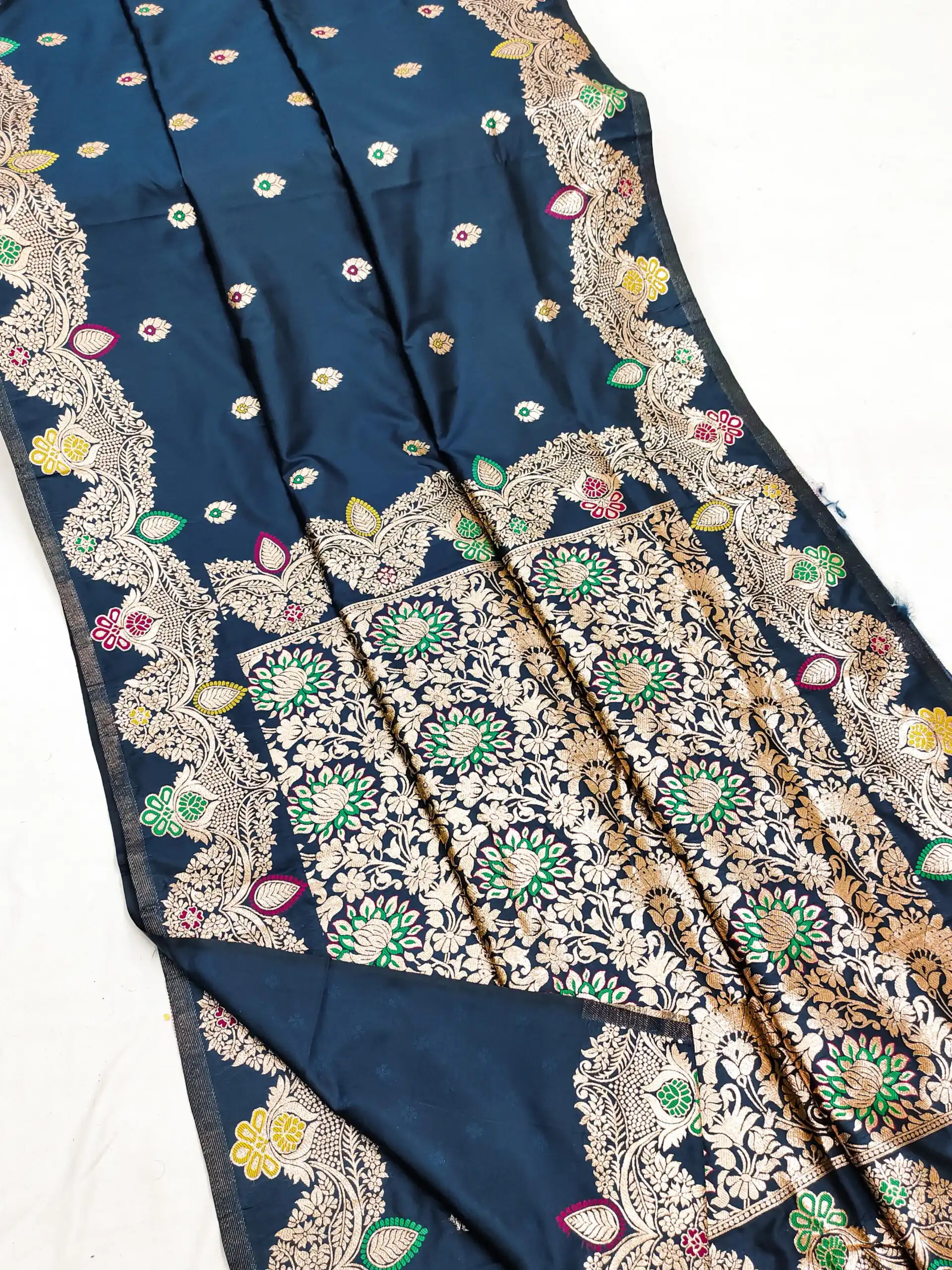 Navy Blue Banarasi Lace Work Gold Zari Border Saree | Sarees, Bollywood Sarees, Creative Sarees, Designer Sarees, Embroidered Sarees, Ethnic Saree, Modern Digital sarees, Party Wear Sarees