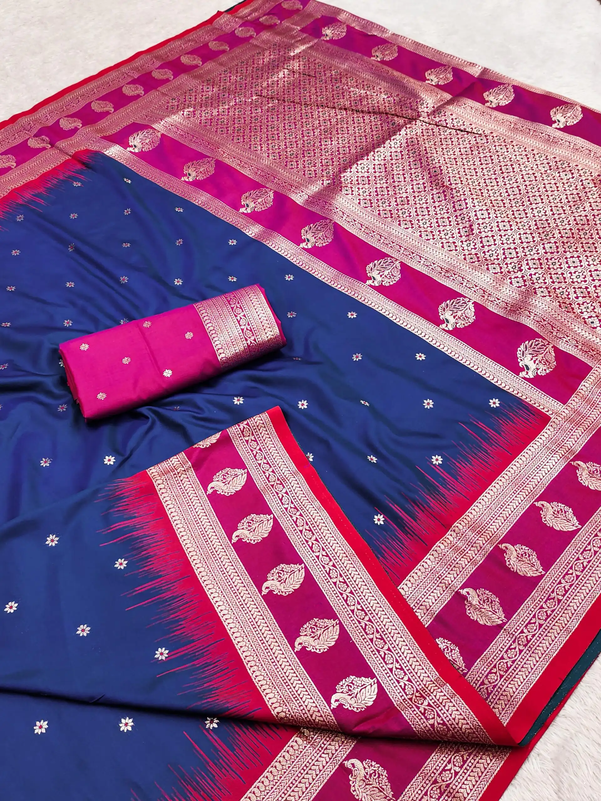 Navy Blue Banarasi Silk Zari Lace Work Saree | Sarees, Bollywood Sarees, Creative Sarees, Designer Sarees, Embroidered Sarees, Ethnic Saree, Modern Digital sarees, Party Wear Sarees