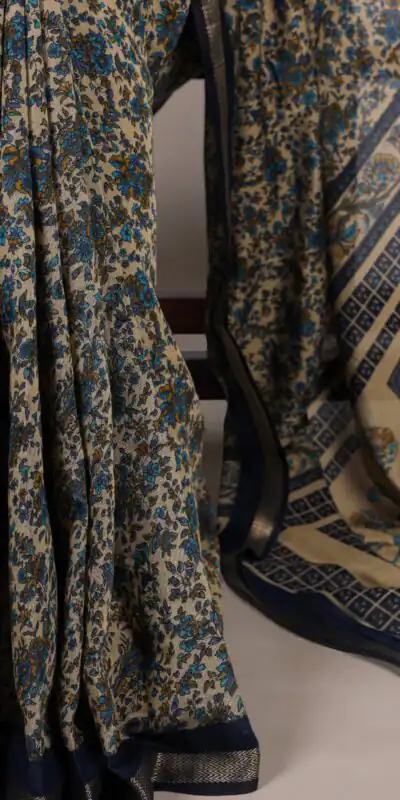 Navy Blue Polyester Viscose Chanderi Zari Work Saree | Sarees, Bollywood Sarees, Creative Sarees, Designer Sarees, Embroidered Sarees, Ethnic Saree, Modern Digital sarees, Party Wear Sarees