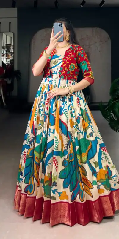 Off White Taser Silk Zari Work Kalamkari Print Gown | Gowns, Bollywood Gowns, Creative Gowns, Designer Gowns, Embroidered Gowns, Party Wear Gowns