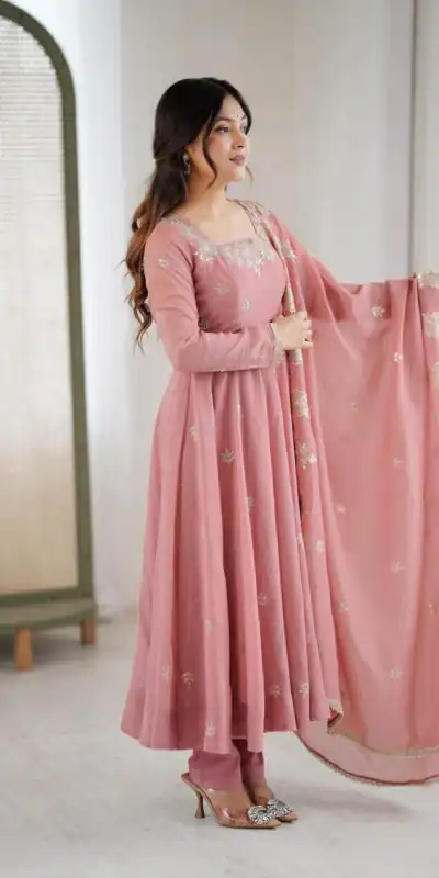 Onion Crunchy Silk Embroidery Work Gown | Gowns, Bollywood Gowns, Creative Gowns, Designer Gowns, Embroidered Gowns, Party Wear Gowns