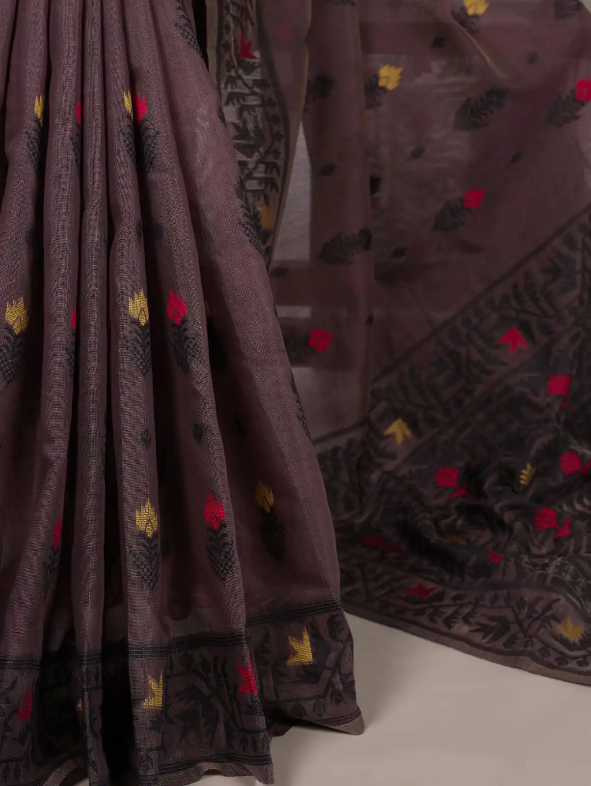 Onion Poly Cotton Thread Weaving Work Saree | Sarees, Bollywood Sarees, Creative Sarees, Designer Sarees, Embroidered Sarees, Ethnic Saree, Modern Digital sarees, Party Wear Sarees