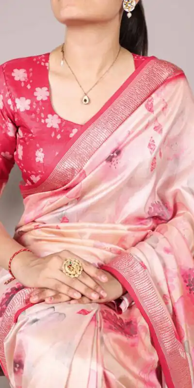 Peach Viscose Printed Saree | Sarees, Bollywood Sarees, Creative Sarees, Designer Sarees, Embroidered Sarees, Ethnic Saree, Modern Digital sarees, Party Wear Sarees