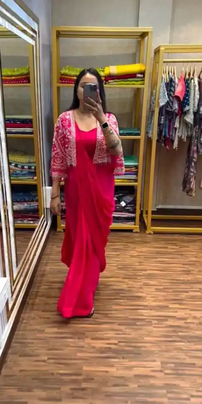 Pink Chinnon Fully Embroidery Koti Saree | Sarees, Bollywood Sarees, Creative Sarees, Designer Sarees, Embroidered Sarees, Ethnic Saree, Modern Digital sarees, Party Wear Sarees