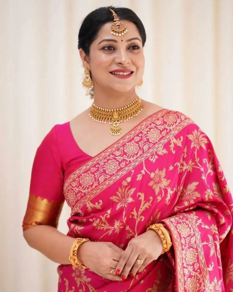 Pink Lichi Silk Lace Border Work Saree | Sarees, Bollywood Sarees, Creative Sarees, Designer Sarees, Embroidered Sarees, Ethnic Saree, Modern Digital sarees, Party Wear Sarees