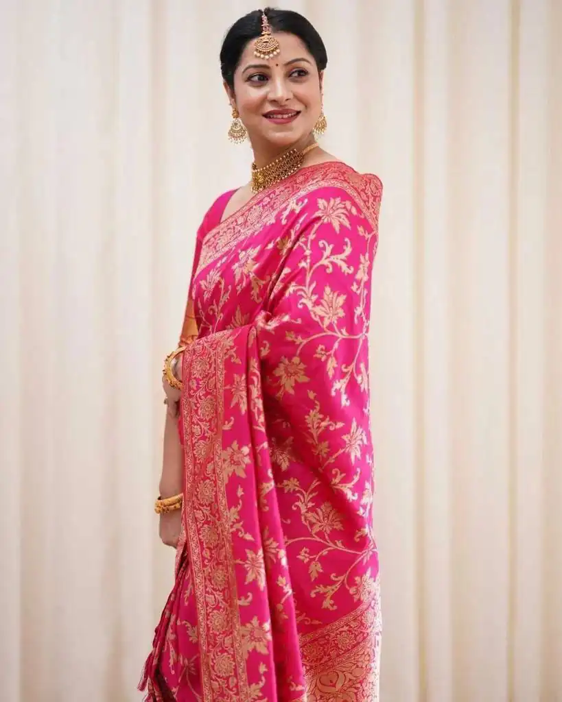 Pink Lichi Silk Lace Border Work Saree | Sarees, Bollywood Sarees, Creative Sarees, Designer Sarees, Embroidered Sarees, Ethnic Saree, Modern Digital sarees, Party Wear Sarees