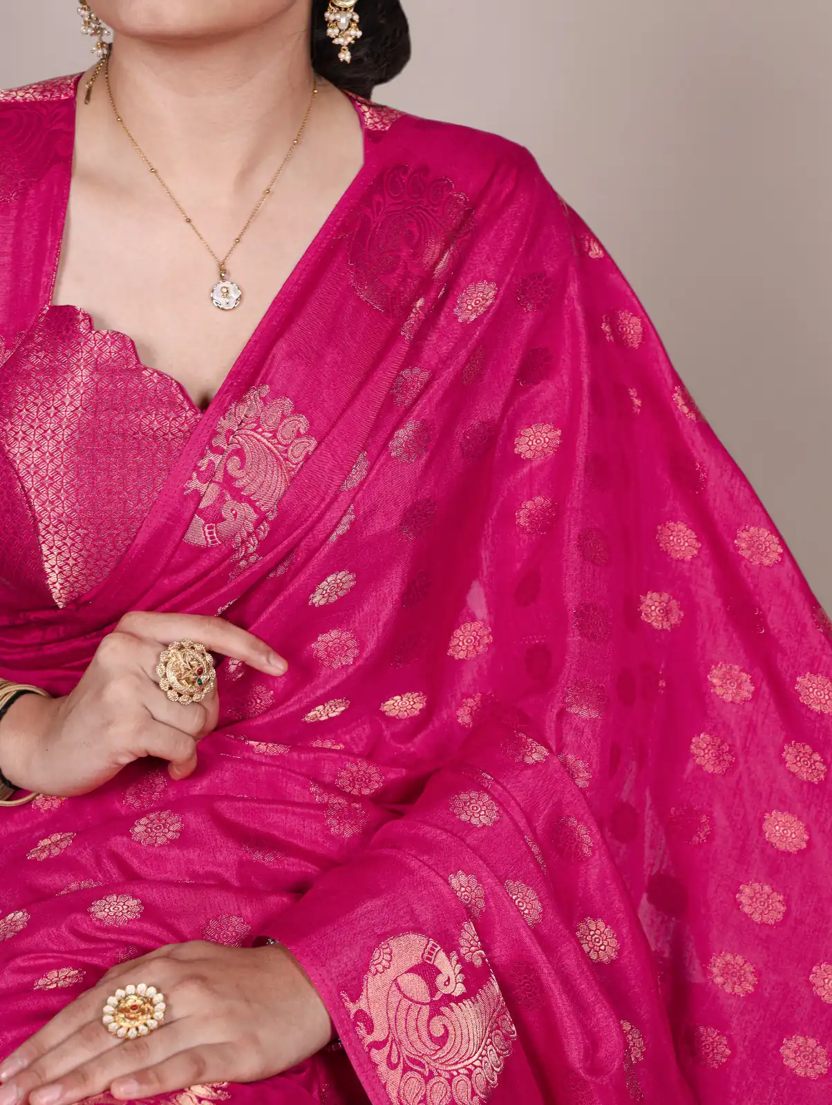 Pink Roop Weaving Saree | Sarees, Bollywood Sarees, Creative Sarees, Designer Sarees, Embroidered Sarees, Ethnic Saree, Modern Digital sarees, Party Wear Sarees