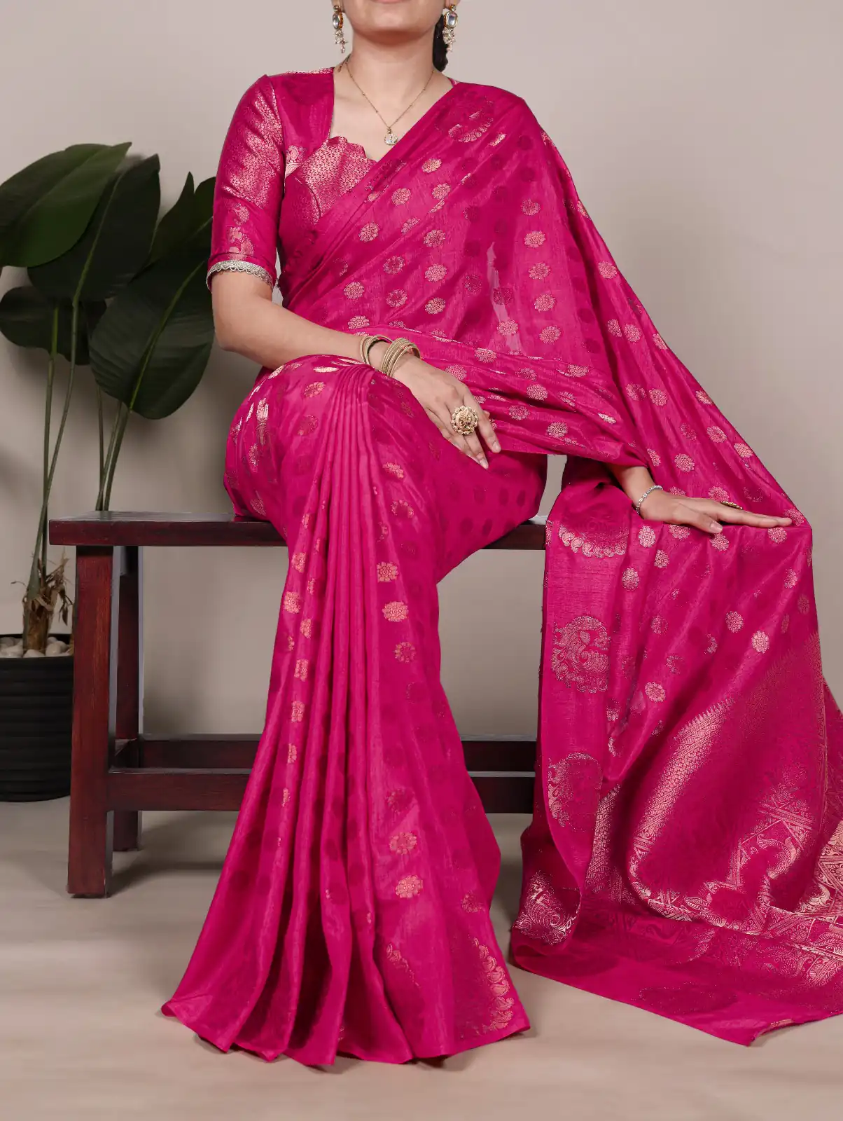 Pink Roop Weaving Saree | Sarees, Bollywood Sarees, Creative Sarees, Designer Sarees, Embroidered Sarees, Ethnic Saree, Modern Digital sarees, Party Wear Sarees