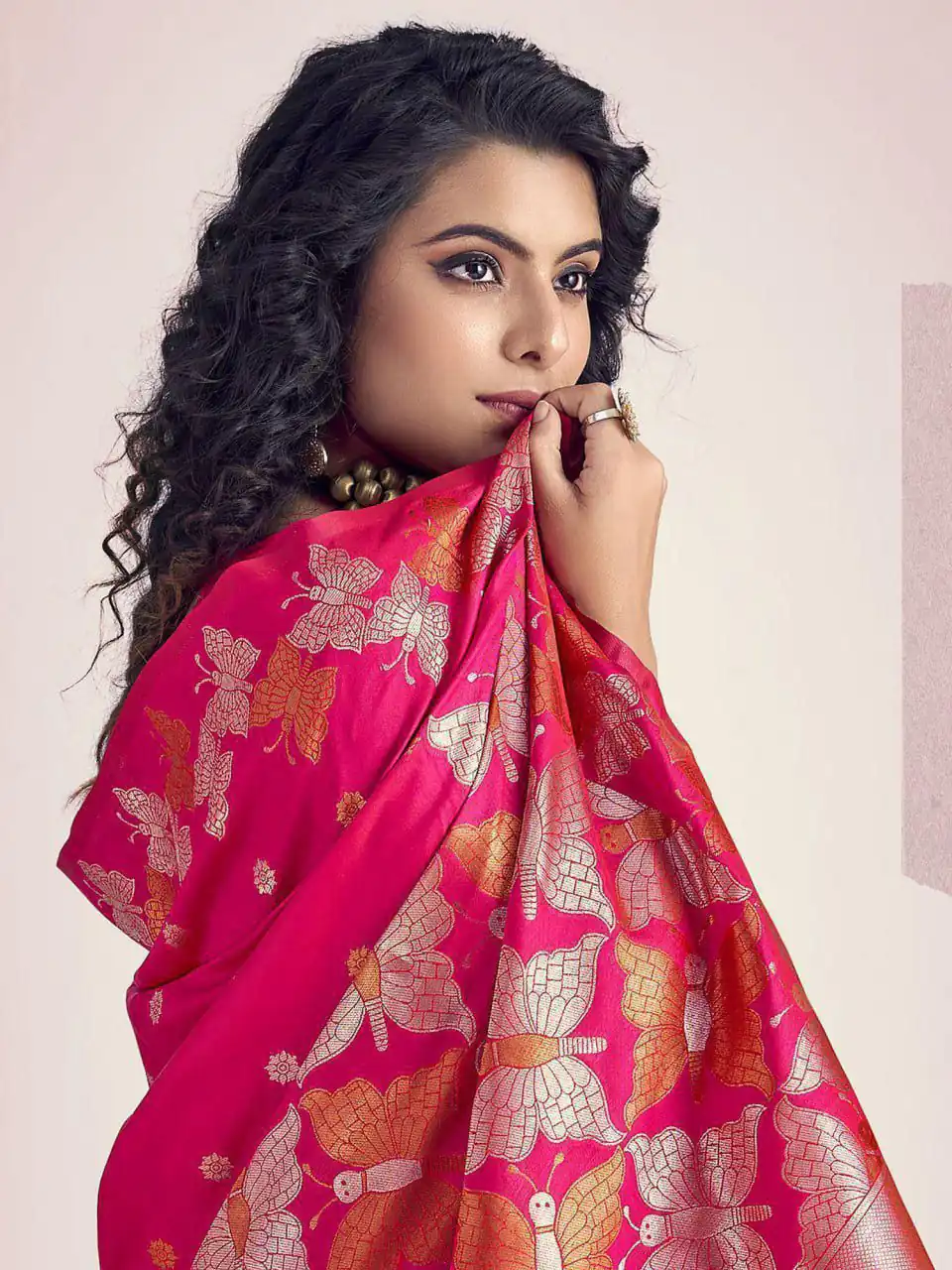 Pink Soft Lichi Silk Border Lace Work Saree | Sarees, Bollywood Sarees, Creative Sarees, Designer Sarees, Embroidered Sarees, Ethnic Saree, Modern Digital sarees, Party Wear Sarees