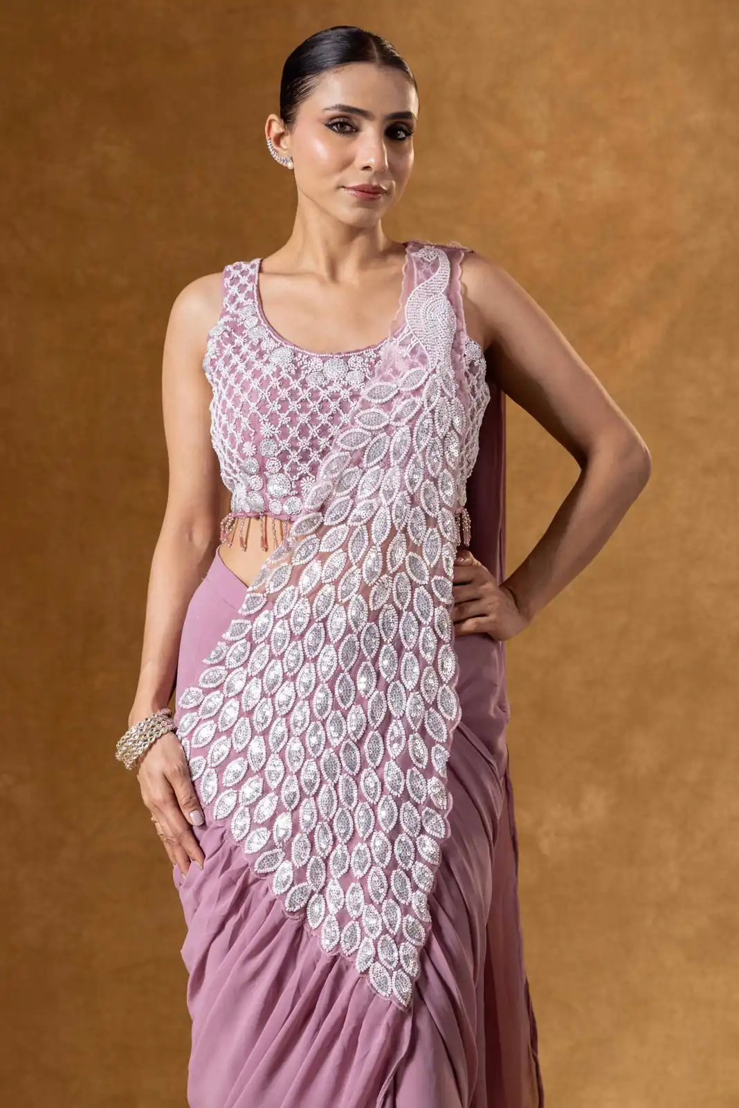 Pretty Onion Faux Georgette Embroider Work Saree | Sarees, Bollywood Sarees, Creative Sarees, Designer Sarees, Embroidered Sarees, Ethnic Saree, Modern Digital sarees, Party Wear Sarees